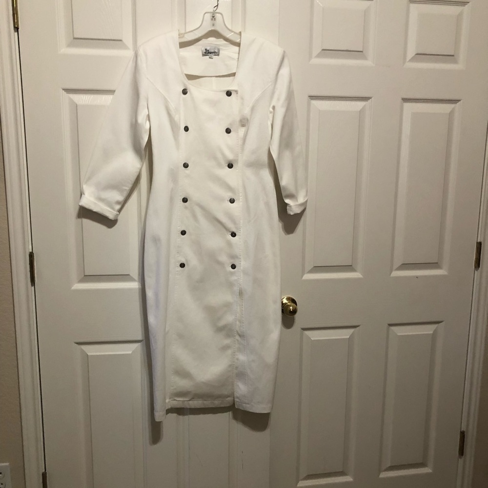 J.Harris White Sheath Dress